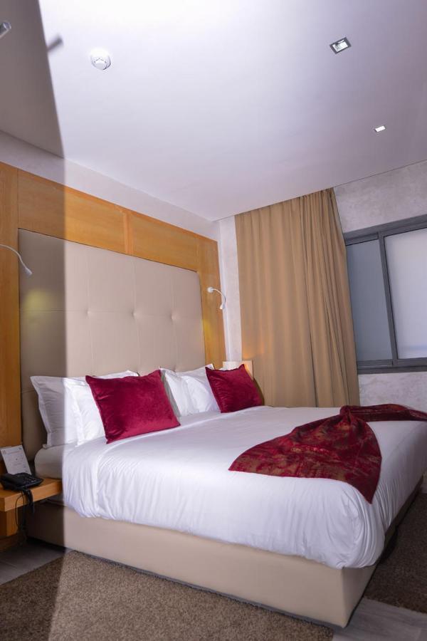 Le 135 Appart Hotel Kazablanka Dış mekan fotoğraf