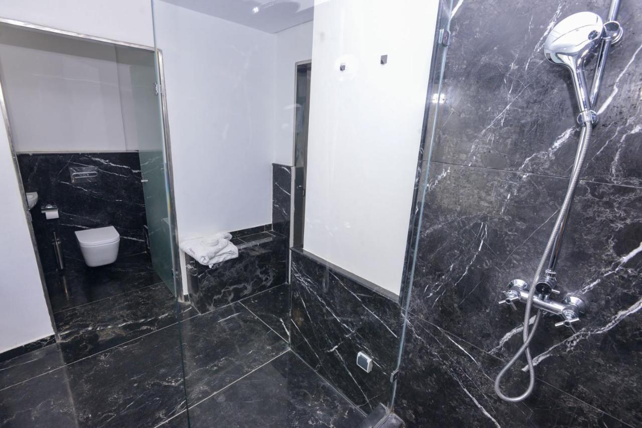 Le 135 Appart Hotel Kazablanka Dış mekan fotoğraf