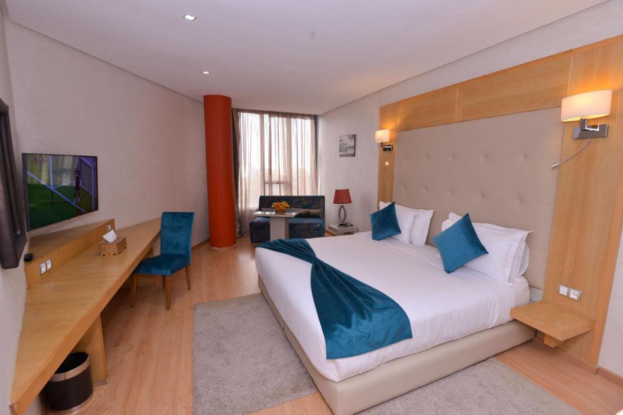 Le 135 Appart Hotel Kazablanka Dış mekan fotoğraf