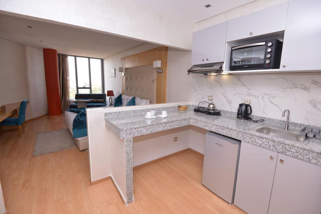 Le 135 Appart Hotel Kazablanka Dış mekan fotoğraf